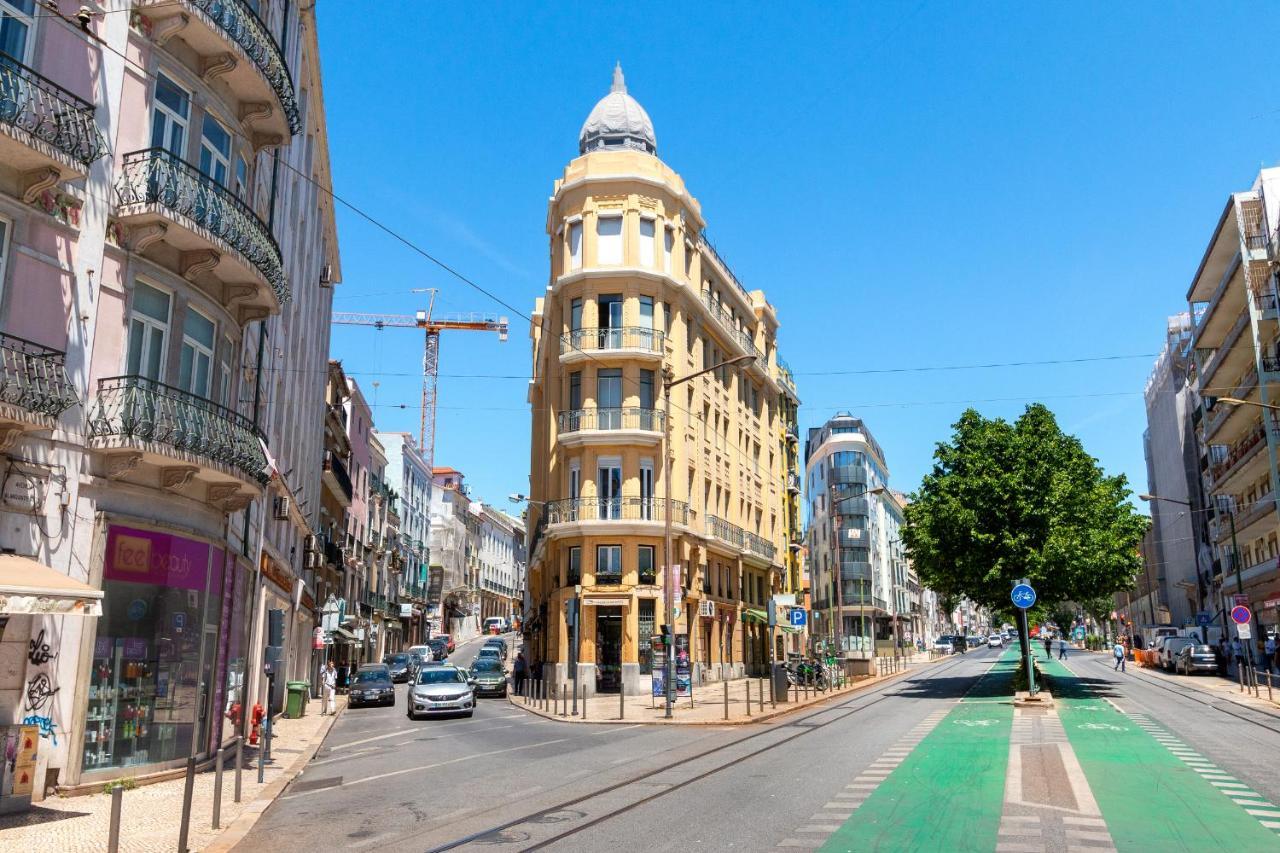 Bright City Center, 10M From Subway, 6 Rooms, Up To 20 Ppl Lisbon Luaran gambar